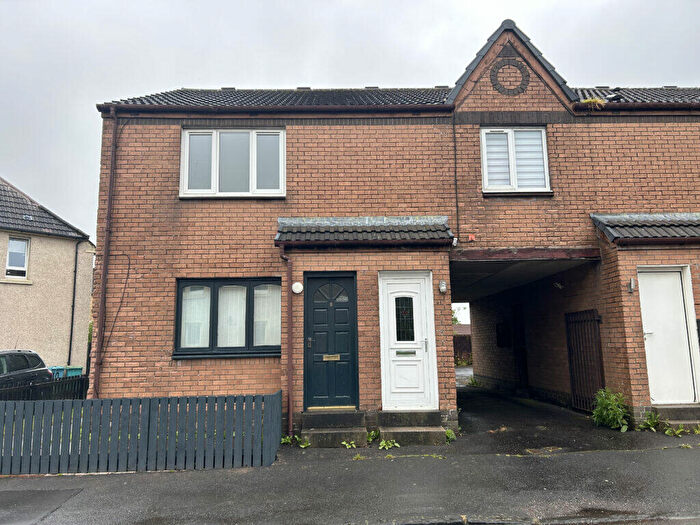 2 Bedroom Flat To Rent In Northburn Street, Plains, ML6