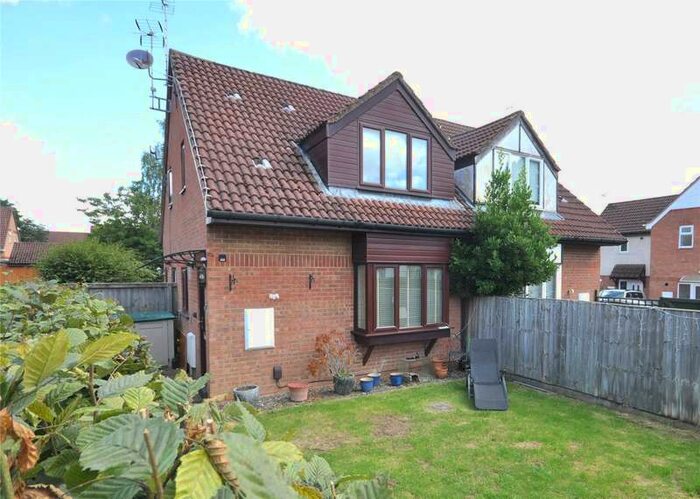 1 Bedroom Terraced House To Rent In Lisle Close, Grange Park, Swindon, SN5