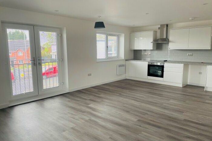 2 Bedroom Flat To Rent In Sandon Road, Stoke-On-Trent, ST3