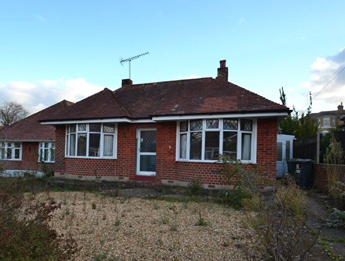 3 Bedroom Detached Bungalow For Sale In Thornborough Close, Ryde, Isle Of Wight, PO33