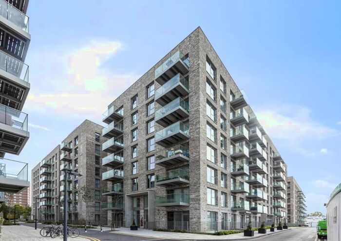 1 Bedroom Flat To Rent In Thundered St, London, E13