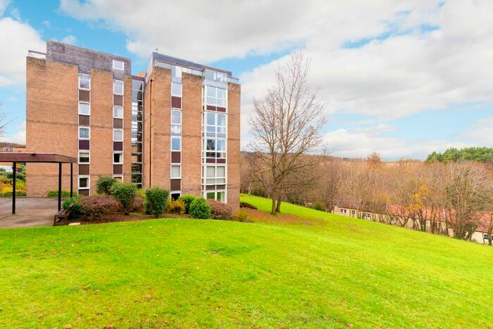 2 Bedroom Flat To Rent In Fair-A-Far, Cramond, Edinburgh, EH4