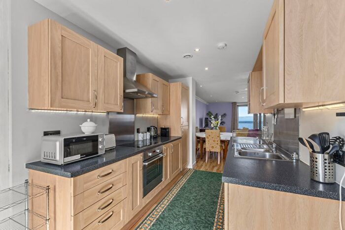 3 Bedroom Flat For Sale In Western Harbour View, Edinburgh, EH6