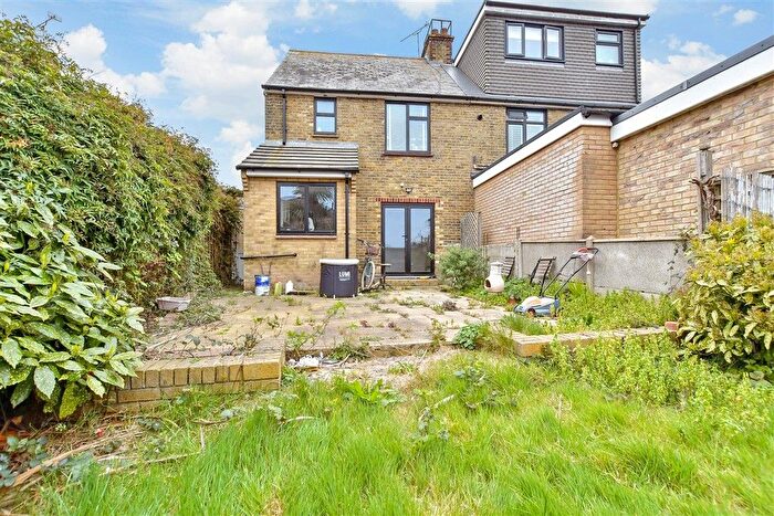 3 Bedroom Semi-Detached House For Sale In Whitfield Avenue, St. Peters, Broadstairs, Kent, CT10