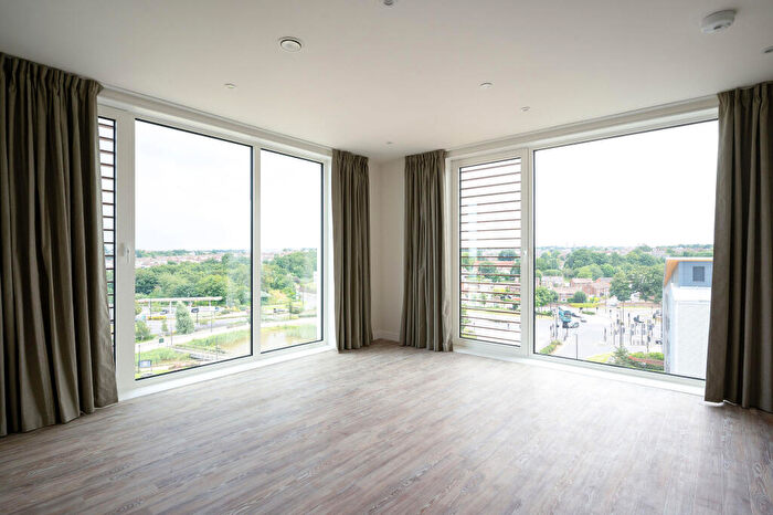 3 Bedroom Flat To Rent In The Kell, Gillingham Gate Road, Gillingham, ME4