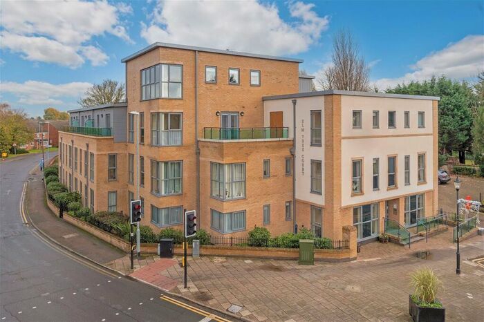 1 Bedroom Apartment For Sale In Elm Tree Court, Huntingdon, Sat Nav, PE29