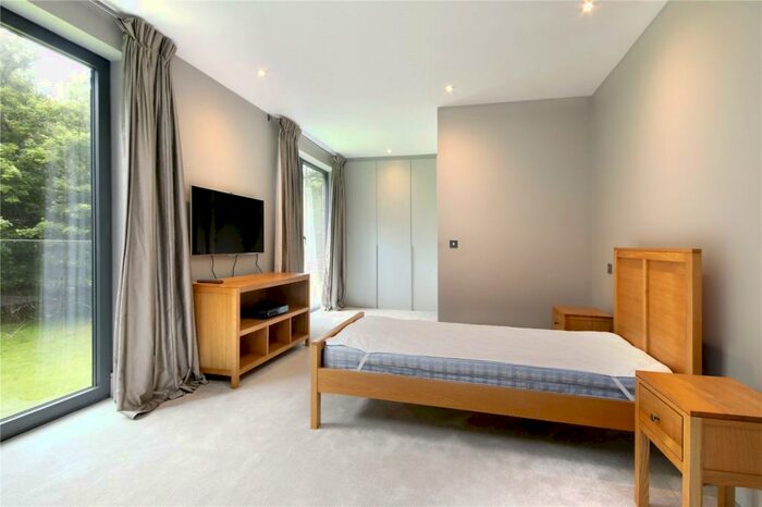 5 Bedroom Detached House For Sale In Windlebrook Place, Longcross Road, Longcross, KT16