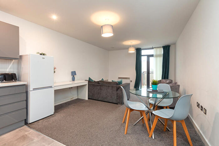 2 Bedroom Flat To Rent In Bridge Square Apartments, Kingsway, Lancaster, LA1