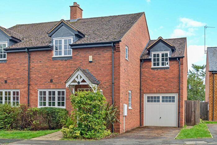4 Bedroom Semi-Detached House For Sale In Neaton Lane, Guilsborough, NN6