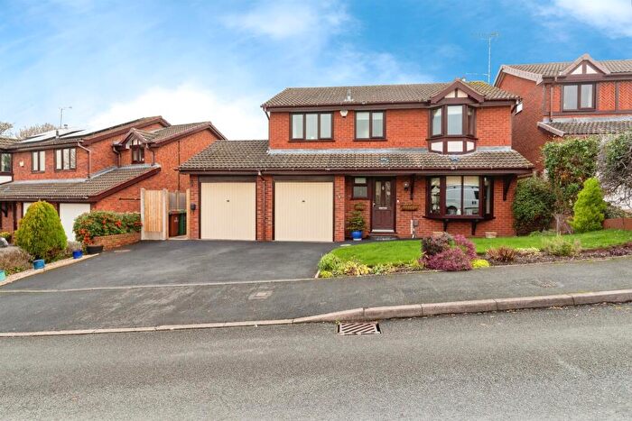4 Bedroom Detached House For Sale In Cheltenham Drive, Stafford, ST17