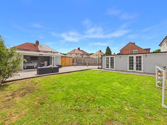 3 Bedroom End Of Terrace House For Sale In The Close, Greenfield, Holywell, CH8