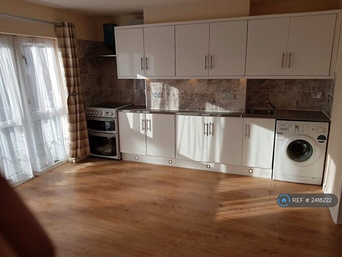 2 Bedroom Flat To Rent In Hemel Hempstead, Hemel Hempstead, HP3