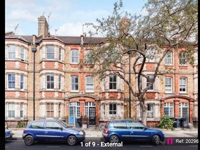 2 Bedroom Apartment To Rent In Chester Way, London, SE11