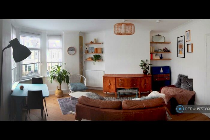 2 Bedroom Flat To Rent In Claude Road, Cardiff, CF24