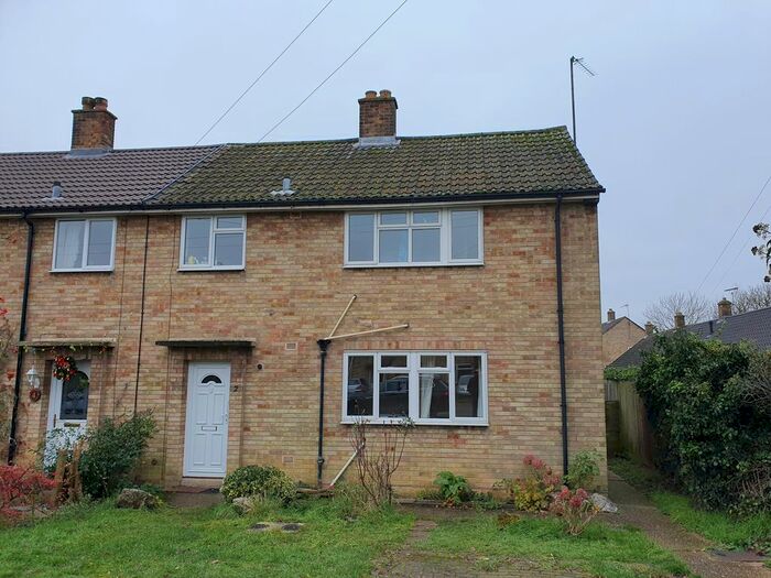 3 Bedroom Semi-Detached House To Rent In Queens Way, Oakington, CB24