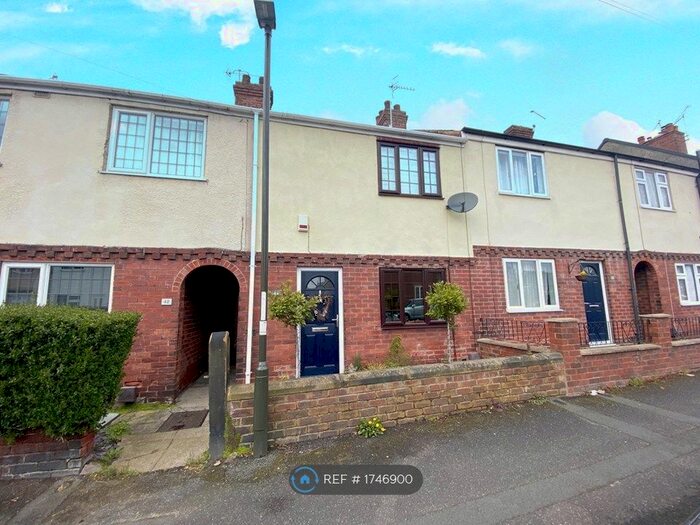 2 Bedroom Terraced House To Rent In School Board Lane, Chesterfield, S40