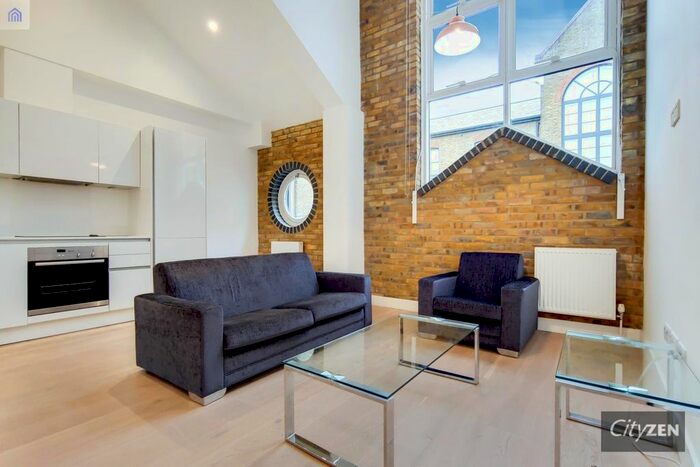 1 Bedroom Flat To Rent In Sail Loft Court, Dod Street, London, E14