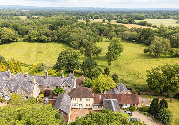 4 Bedroom Detached House For Sale In Turners Hill Road, Worth, RH10