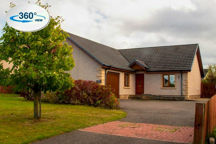 3 Bedroom Detached Bungalow To Rent In Old Bar Road, Nairn, IV12