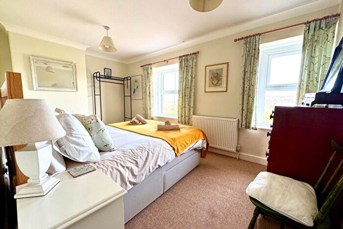 3 Bedroom Terraced House For Sale In Langton Matravers, BH19 - Photo 8