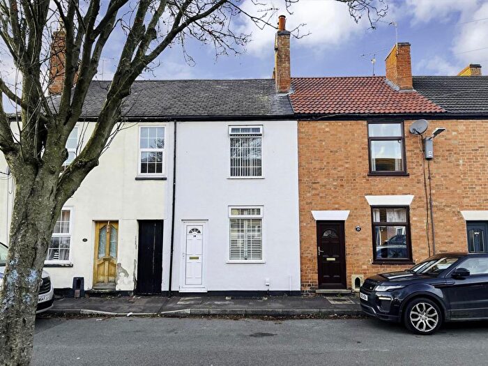 2 Bedroom Terraced House For Sale In Whitfield Street, Newark, NG24