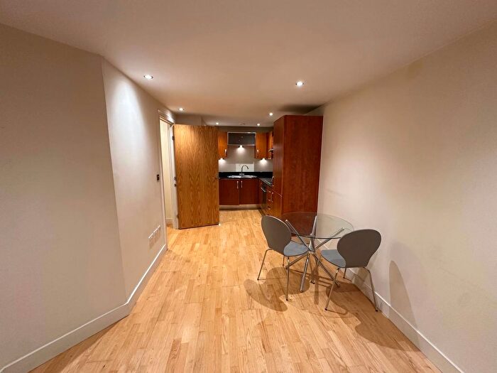 1 Bedroom Flat To Rent In Magellan House, Leeds, LS10