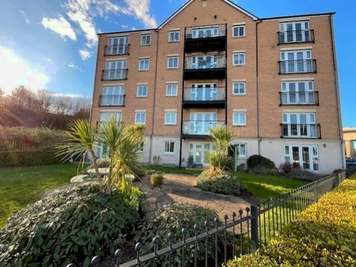 2 Bedroom Flat To Rent In The Anchorage, River Walk, Penarth, CF64