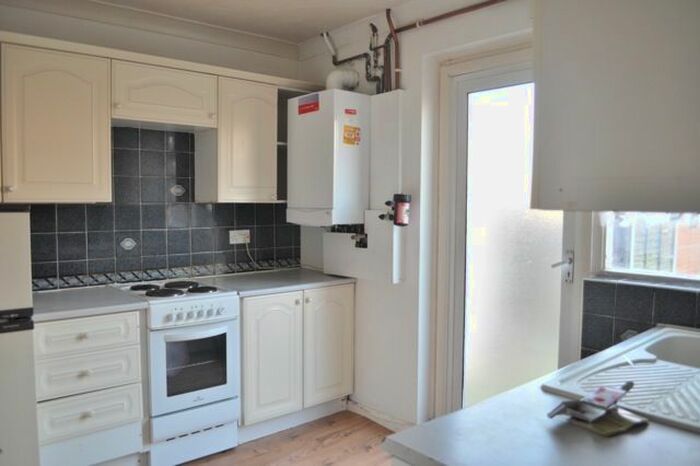 2 Bedroom Terraced House To Rent In Reede Road, Dagenham RM10