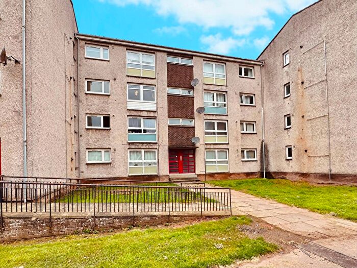 2 Bedroom Flat For Sale In Burnbank Gardens, Hamilton, ML3