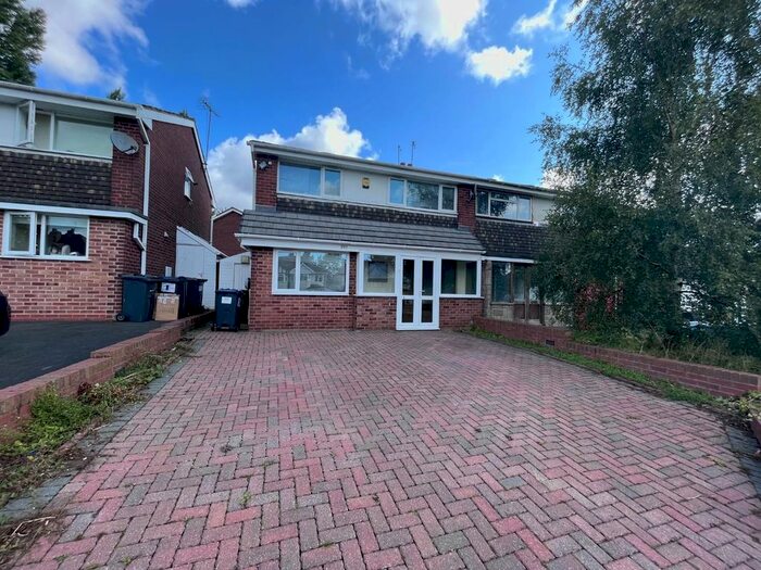 3 Bedroom Property To Rent In Quinton Road, Harborne, Birmingham, B17