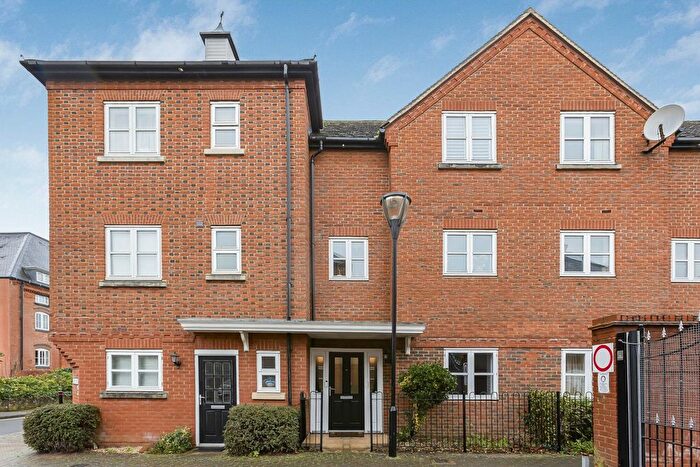 3 Bedroom Town House For Sale In Neave Mews, Abingdon, OX14