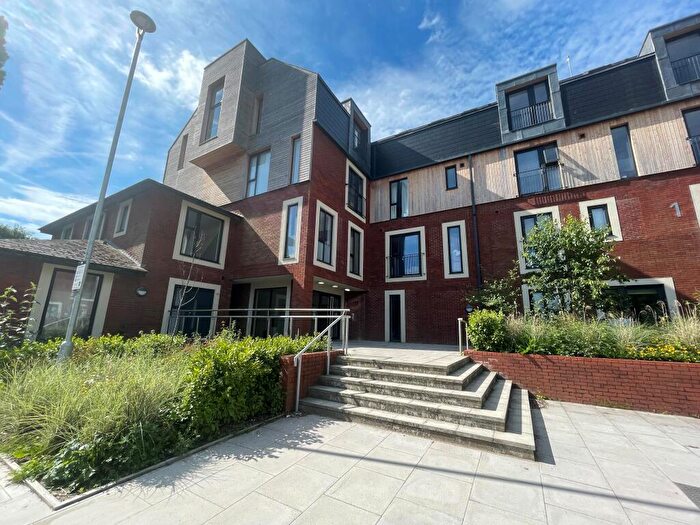 2 Bedroom Flat To Rent In Flat, Westbrook Mills, Thackeray Lane, Godalming, GU7