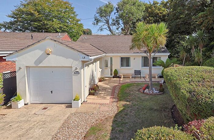3 Bedroom Detached Bungalow For Sale In The Close, Brixham, TQ5