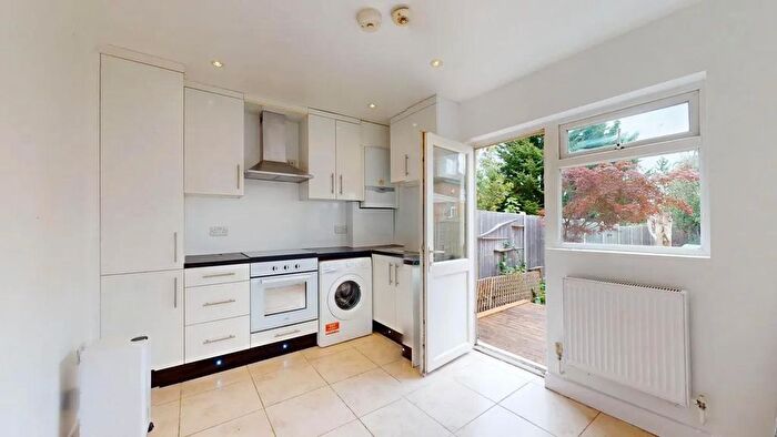 3 Bedroom Semi-Detached House To Rent In Eastcote Lane, Northolt, UB5