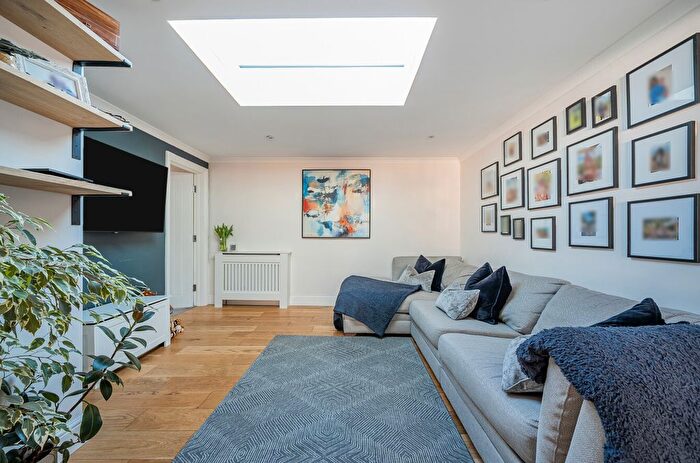 4 Bedroom Detached Bungalow For Sale In Nash Gardens, Dawlish, Devon, EX7