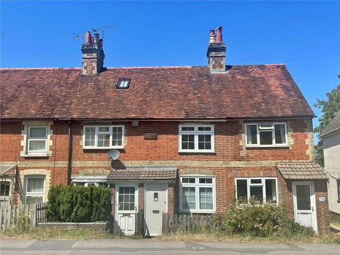 2 Bedroom Terraced House To Rent In The Street, Wrecclesham, Farnham, Surrey, GU10