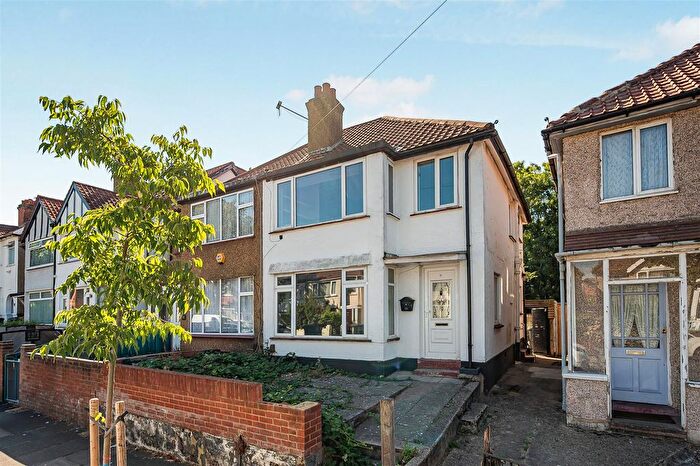 3 Bedroom Semi-Detached House For Sale In Beresford Avenue, London, W7