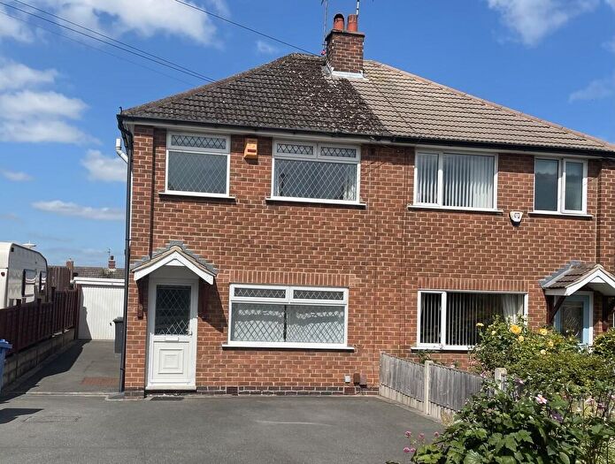 3 Bedroom Semi-Detached House To Rent In Ferrers Way, Derby, DE22