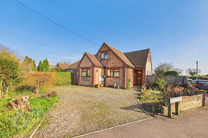 3 Bedroom Detached Bungalow For Sale In Vera Road, Rackheath, Norwich, NR13