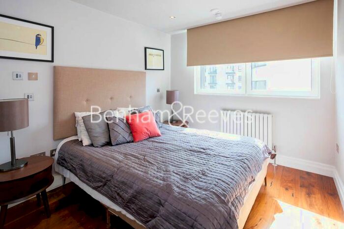 1 Bedroom Flat To Rent In Bridge Place, Victoria, SW1V