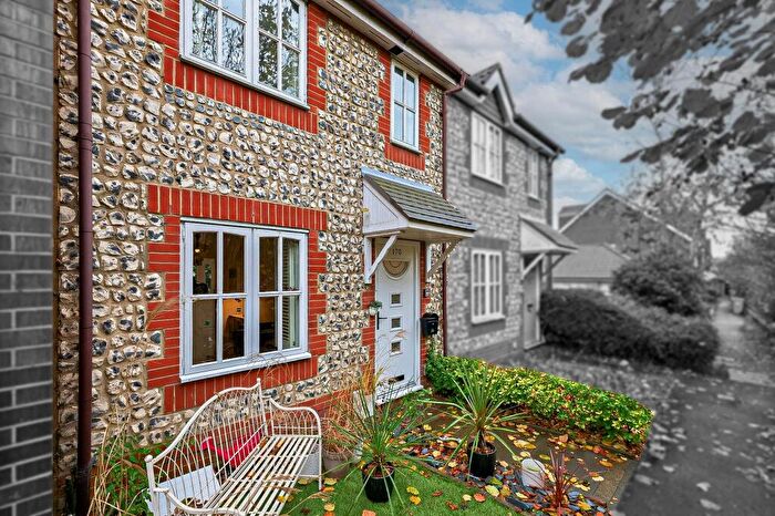 2 Bedroom Terraced House For Sale In Gilbert Road, Grays, RM16