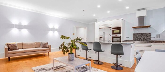 2 Bedroom Flat To Rent In Devonshire Place, Marylebone, W1G