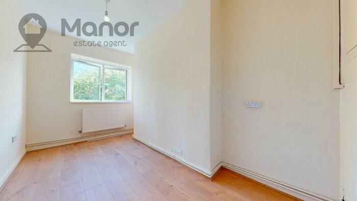 1 Bedroom Flat To Rent In Landin House, Thomas Road, Poplar, E14