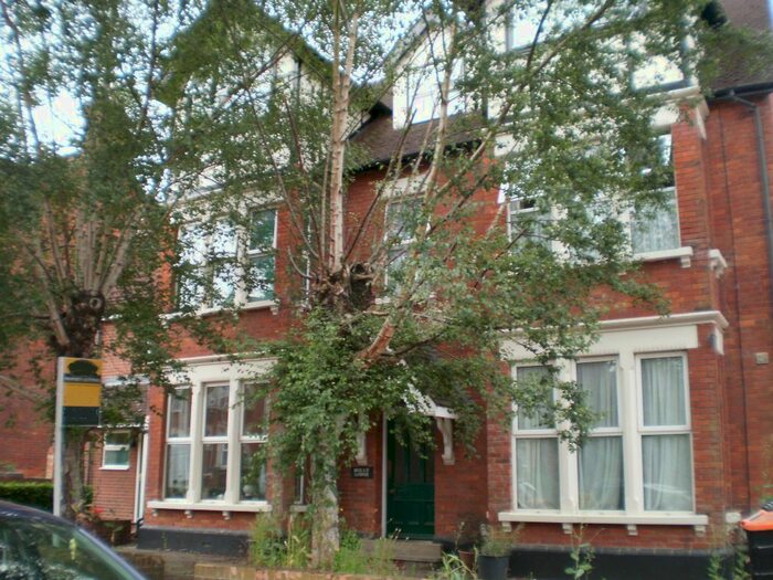 Studio To Rent In St Andrews Road, Bedford MK40