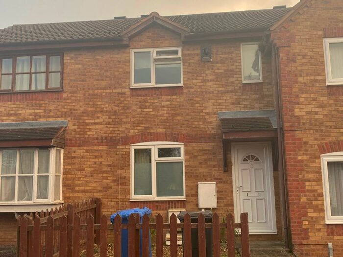 2 Bedroom Terraced House To Rent In Sycamore Close, Kettering, NN16