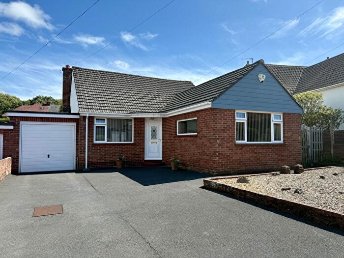 3 Bedroom Bungalow For Sale In Somerset Avenue, St Thomas, EX4