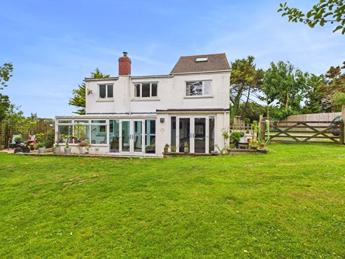 4 Bedroom Property For Sale In Treleigh, Redruth, TR16