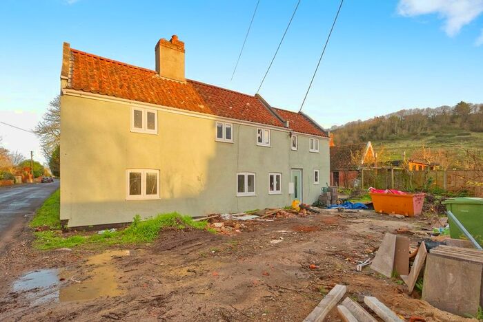 3 Bedroom Detached House For Sale In Brent Street, Brent Knoll, Highbridge, TA9