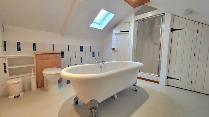 2 Bedroom Cottage To Rent In St Breward, PL30