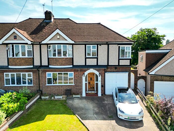 4 Bedroom Semi-Detached House To Rent In Pine Avenue, Gravesend, Kent, DA12